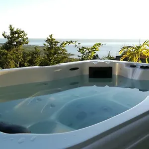 Côté Caraïbes Bouillante